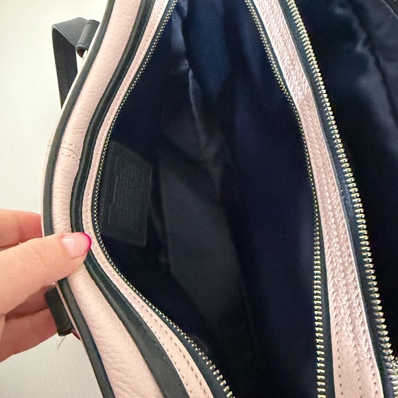 Coach Bag - Picture 5 of 10